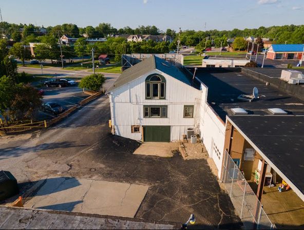 Land For Sale and Building for Lease: 50, 86, 94, 122 1/2 Southeast Ave & 117 South Ave, Tallmadge, OH 44278